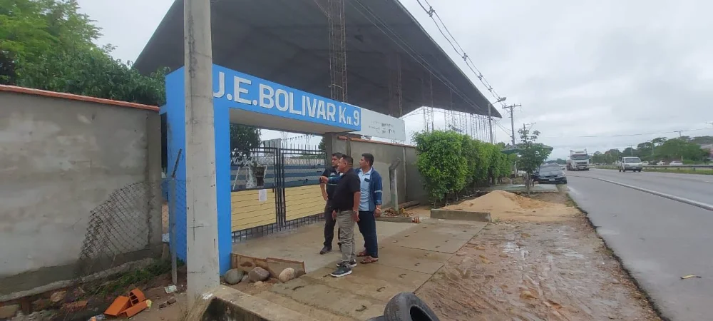 Alcalde Juan Carlos Valles impulsa obras en salud, agua potable y educación en Yapacaní