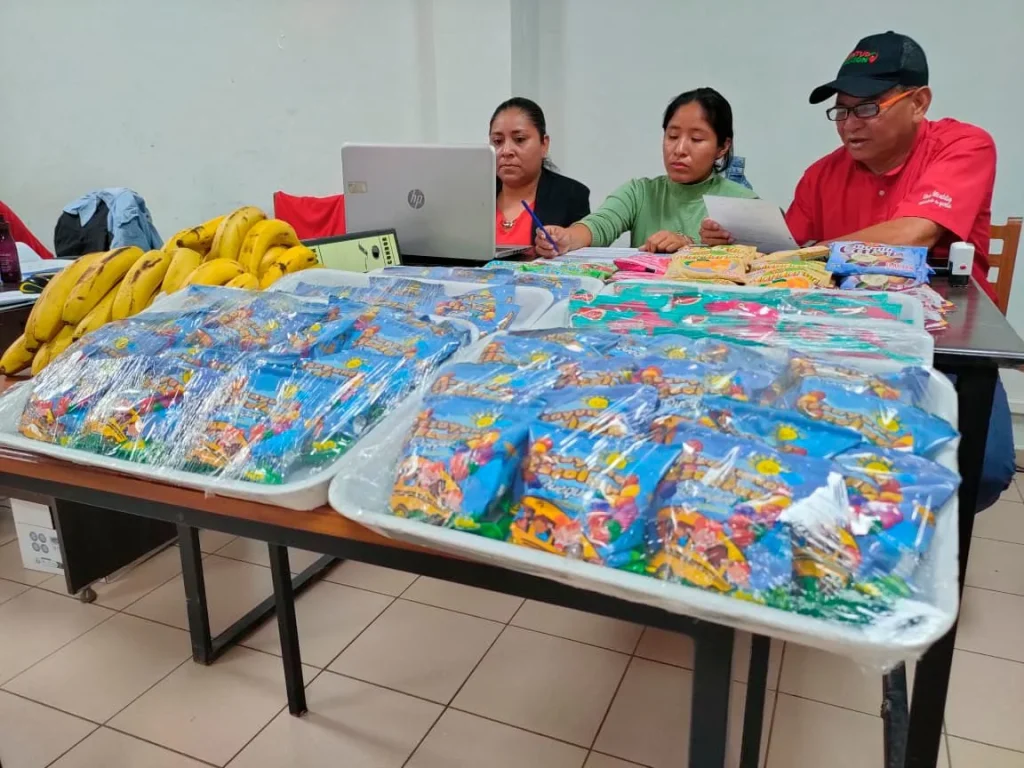 Licitación del desayuno escolar queda desierta y genera críticas del sector productivo en Montero