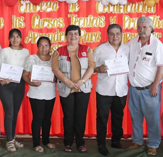 Montero Capacita a Más de 4.000 Personas en Diversos Oficios, Apuesta por el Emprendimiento y el Bienestar Social